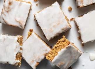 Oatmeal Cookie Bars