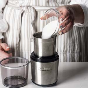 MAKING THE VANILLA POWDER