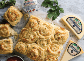 Mozzarella Pizza Rolls