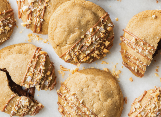 Peanut Chocolate-Stuffed Cookies