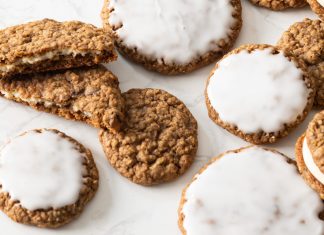 Baking School In-Depth: Three Ways with Oatmeal Cookies oatmeal cookies