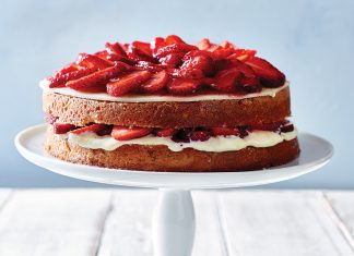 Le Fraisier French Strawberry Cake