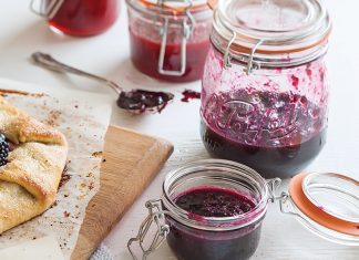 Quick Blackberry-Blueberry Jam Quick Blackberry-Blueberry Jam