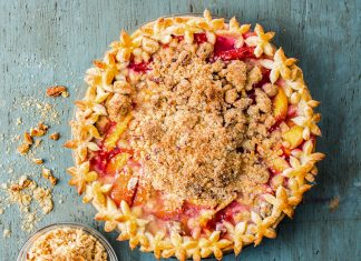 Georgia Peach Pie with Pecan Streusel georgia peach pie with pecan streusel