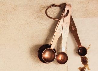 A Baker’s Guide to Vanilla Paste