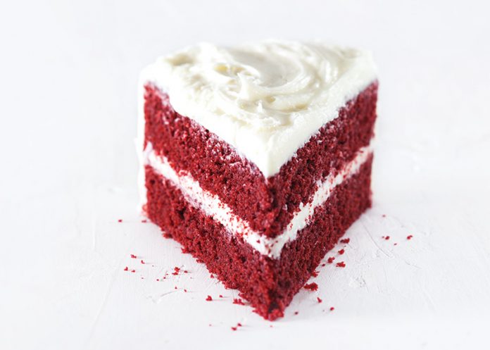 Deep Dish Red Velvet Cookie Cake | The Domestic Rebel