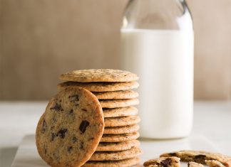 Crispy Chocolate Chip Cookies Crispy Chocolate Chip Cookie