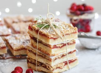 Browned Butter Cranberry Orange Bars with Brown Sugar Oat Streusel Browned Butter Cranberry Orange Bars