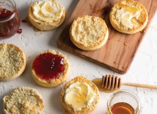 Bake Breakfast for Mom breakfast