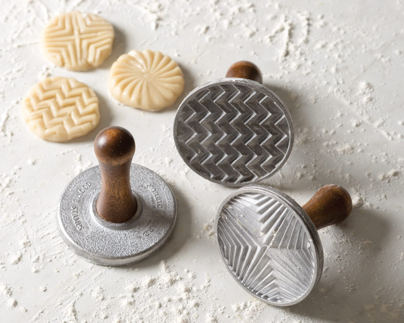 Geo Cast Cookie Stamps 