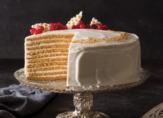 10-Layer Spiced Russian Honey Cake 10-Layer Spiced Russian Honey Cake