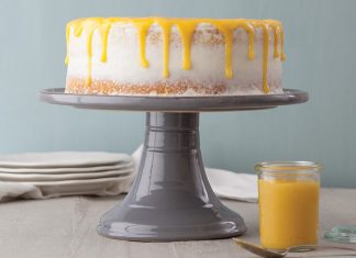 Ginger Cake with Mango Curd and Key Lime Buttercream Ginger Cake