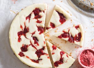 Crème Fraîche Strawberry Swirl Cheesecake Crème Fraîche Strawberry Swirl Cheesecake