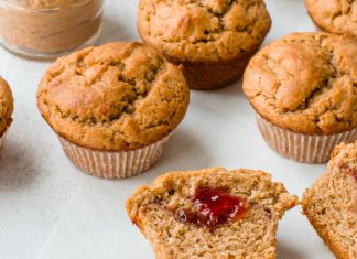 Peanut Butter and Jelly Muffins Peanut Butter and Jelly Muffins