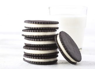 Black Cocoa Sandwich Cookies