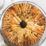 Cheddar-Sausage Pull-Apart Bread