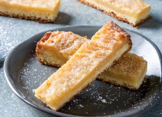St. Louis Gooey Butter Cake
