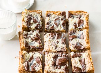 Lamington Blondies lamington blondies