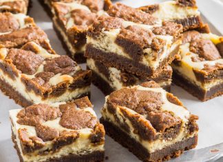 Gingerbread Cookie Cheesecake Bars gingerbread cookie cheesecake bars