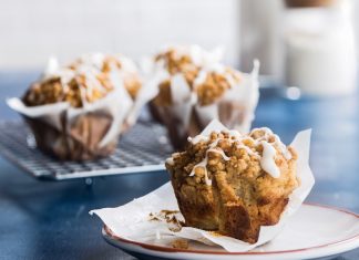 Apple Muffins