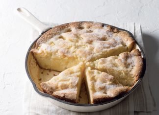 Ginger Pear Skillet Cake