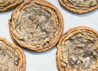 Pan-Banging Molasses Espresso Cookies with Chocolate