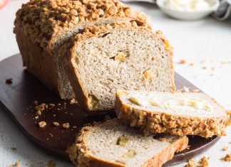 Apple Oat Bread