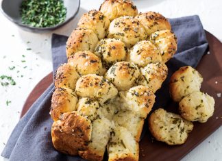 Herbed Sour Cream Pull-Apart Loaf sour cream pull-apart
