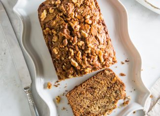 Banana Nut Biscoff Bread