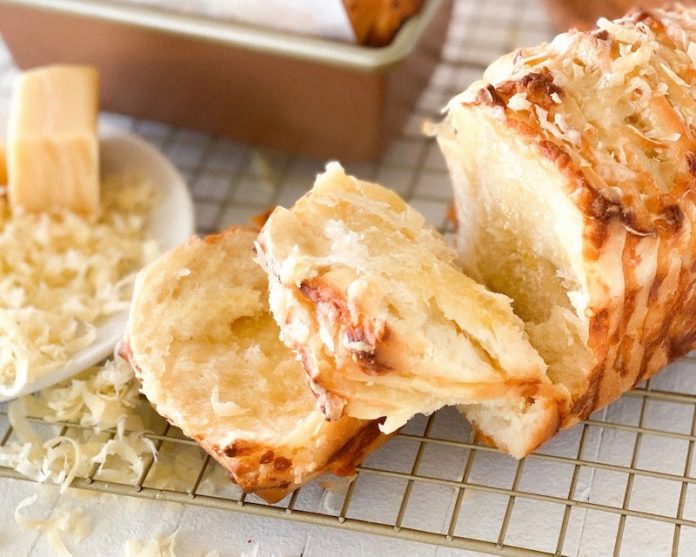 Keto Savory Zucchini Muffins | KetoDiet Blog