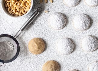 Piñon Mexican Wedding Cookies