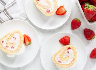 Better Baking Academy: Strawberry Roulade Strawberry Roulade