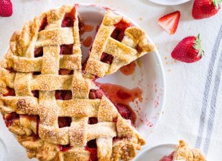 Strawberries & Cream Pie