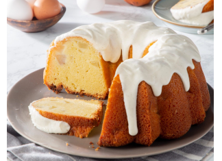 Pear-Crème Fraîche Pound Cake Pear-Crème Fraîche Pound Cake