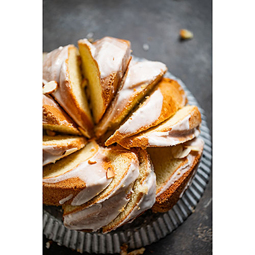 Classic Vanilla Bean Pound Cake