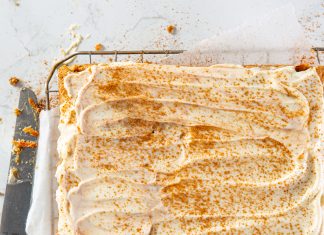 Pineapple-Carrot Cake with Cream Cheese-Yogurt Glaze Pineapple-Carrot Cake with Cream Cheese-Yogurt Glaze