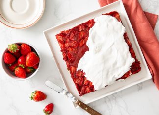 Strawberry Pie Bars