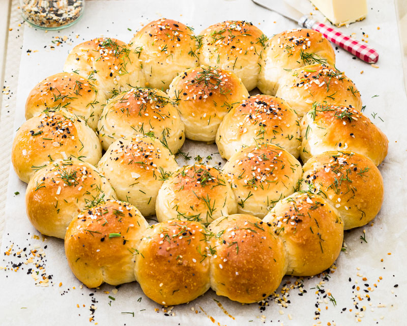 Pull-Apart Milk Bread Wreath