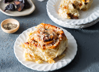 Savory Fig, Black Pepper, and Cheese Rolls Savory Fig, Black Pepper, and Cheese Rolls