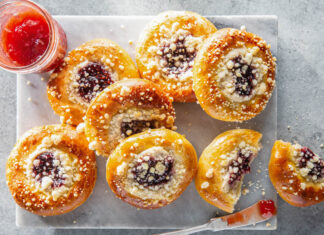 Frangipane-Jam Buns
