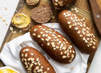Honey-Molasses Brown Bread Honey-Molasses Brown Bread