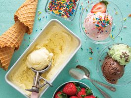 Vanilla Custard Ice Cream Vanilla Custard Ice Cream