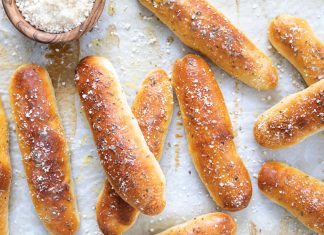 Garlic Breadsticks garlic breadsticks