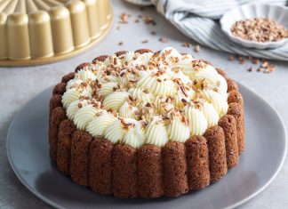 One-Layer Hummingbird Cake classic hummingbird cake