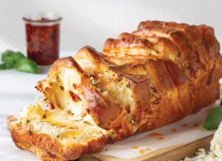 Caprese Pull-Apart Loaf caprese pull-apart loaf