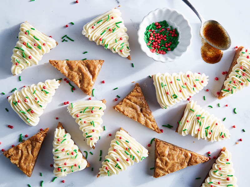 Heilala Cookies 4915 KCWeb - Bake from Scratch gingerbread white chocolate blondies without heilala vanilla
