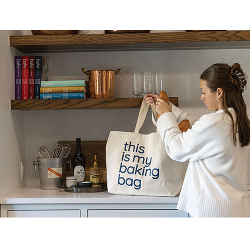 Unloading tote bag
