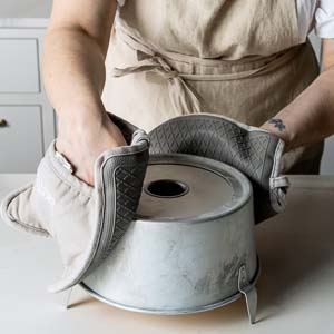 Flipping cake out of cake pan