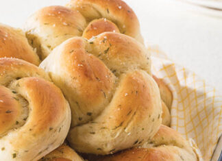 Summer Herb Dinner Rolls Summer Herb Dinner Rolls