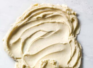 Almond French Buttercream Almond French Buttercream